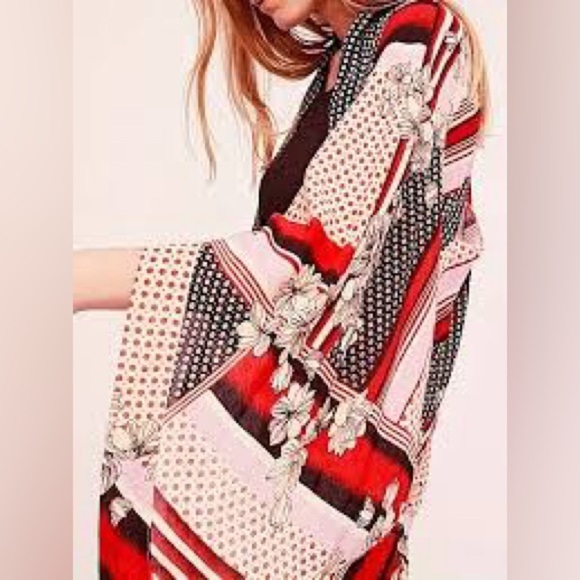 Free People Morning Glory Floral Kimono/Cover-Up Size Small/Medium - Picture 3 of 5